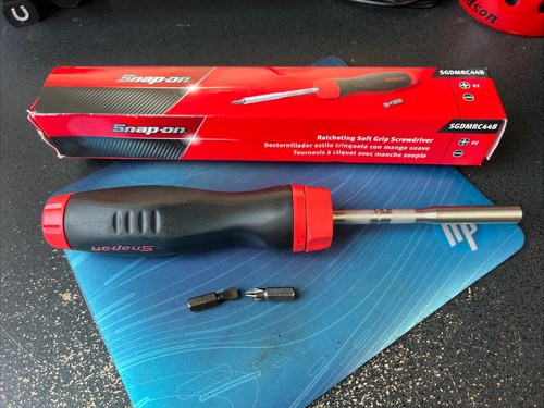 Snap ratcheting screwdriver - snap, on