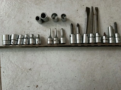 Snap drive lot of 21 - 1/4”,